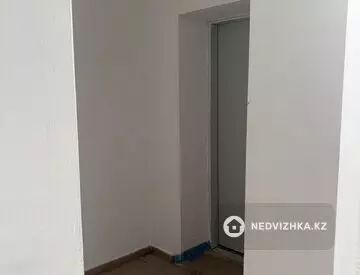 1-комнатная квартира, этаж 8 из 9, 40 м²