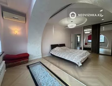 3-комнатная квартира, этаж 7 из 7, 110 м²