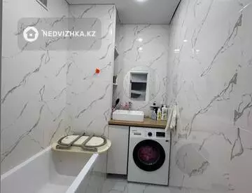 2-комнатная квартира, этаж 4 из 5, 66 м²