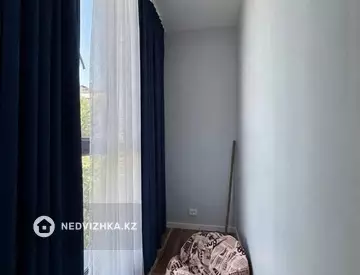 3-комнатная квартира, этаж 4 из 6, 75 м²