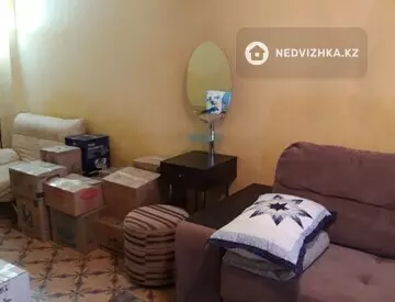 1-комнатная квартира, этаж 6 из 9, 49 м²