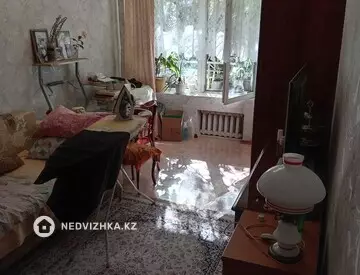 3-комнатная квартира, этаж 2 из 4, 65 м²