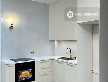 3-комнатная квартира, этаж 2 из 12, 66 м²