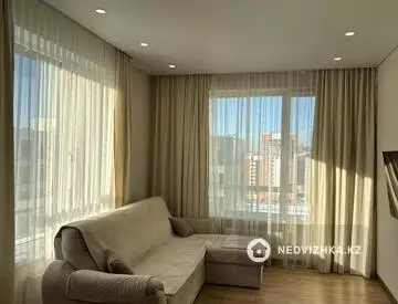4-комнатная квартира, этаж 9 из 9, 100 м²