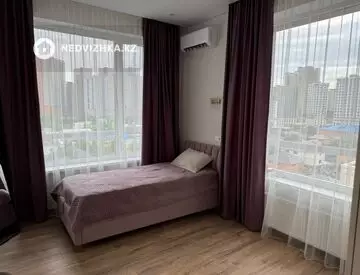 4-комнатная квартира, этаж 9 из 9, 100 м²