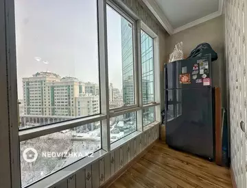 3-комнатная квартира, этаж 9 из 33, 110 м²