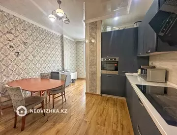 3-комнатная квартира, этаж 9 из 33, 110 м²