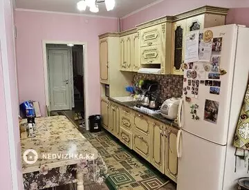 3-комнатная квартира, этаж 2 из 4, 58 м²