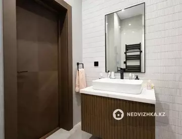 5-комнатный дом, 11 соток, 270 м²