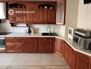 3-комнатная квартира, этаж 5 из 16, 118 м²