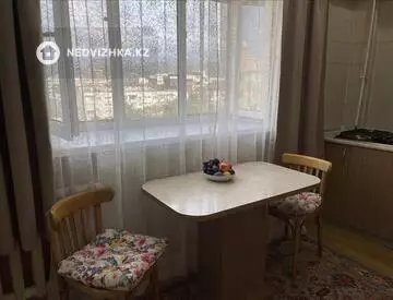 2-комнатная квартира, этаж 8 из 9, 55 м²