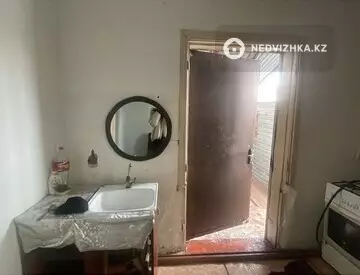 2-комнатная часть дома, 6 соток, 70 м², на длительный срок