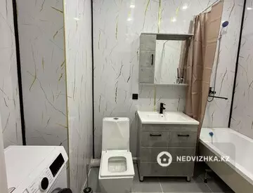 1-комнатная квартира, этаж 9 из 12, 50 м²