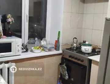 2-комнатная квартира, этаж 4 из 4, 45 м²