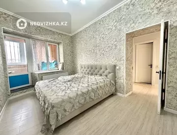 3-комнатная квартира, этаж 1 из 18, 125 м²