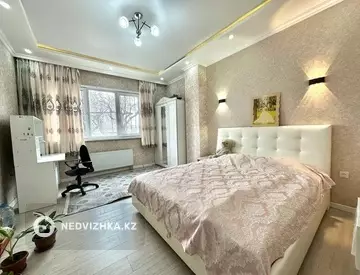 3-комнатная квартира, этаж 1 из 18, 125 м²
