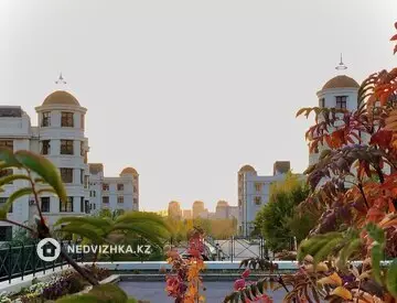4-комнатная квартира, этаж 2 из 7, 82 м²