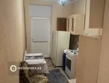 1-комнатная квартира, этаж 2 из 4, 35 м², посуточно