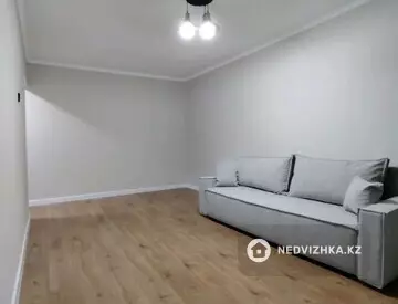 1-комнатная квартира, этаж 1 из 5, 32 м²