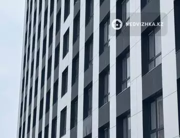 1-комнатная квартира, этаж 3 из 10, 23 м²
