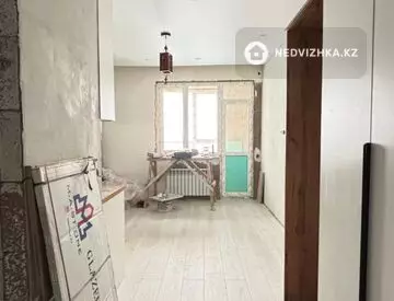 1-комнатная квартира, этаж 3 из 10, 23 м²