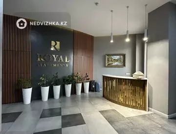 3-комнатная квартира, этаж 2 из 12, 72 м²