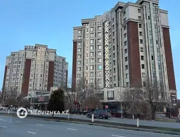3-комнатная квартира, этаж 2 из 12, 72 м²