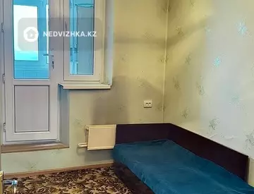 3-комнатная квартира, этаж 9 из 9, 63 м²