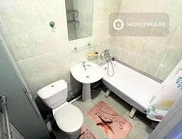 2-комнатная квартира, этаж 1 из 5, 45 м², На длительный срок