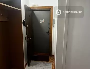 2-комнатная квартира, этаж 1 из 5, 45 м², На длительный срок