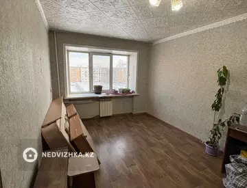 2-комнатная квартира, этаж 4 из 5, 42 м²