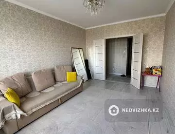 2-комнатная квартира, этаж 8 из 9, 52 м²