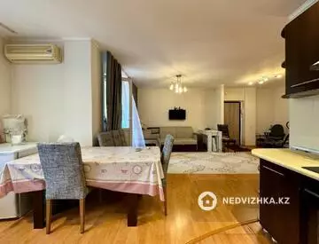 3-комнатная квартира, этаж 9 из 10, 82 м²