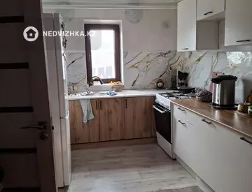 5-комнатный дом, 12 соток, 93 м²
