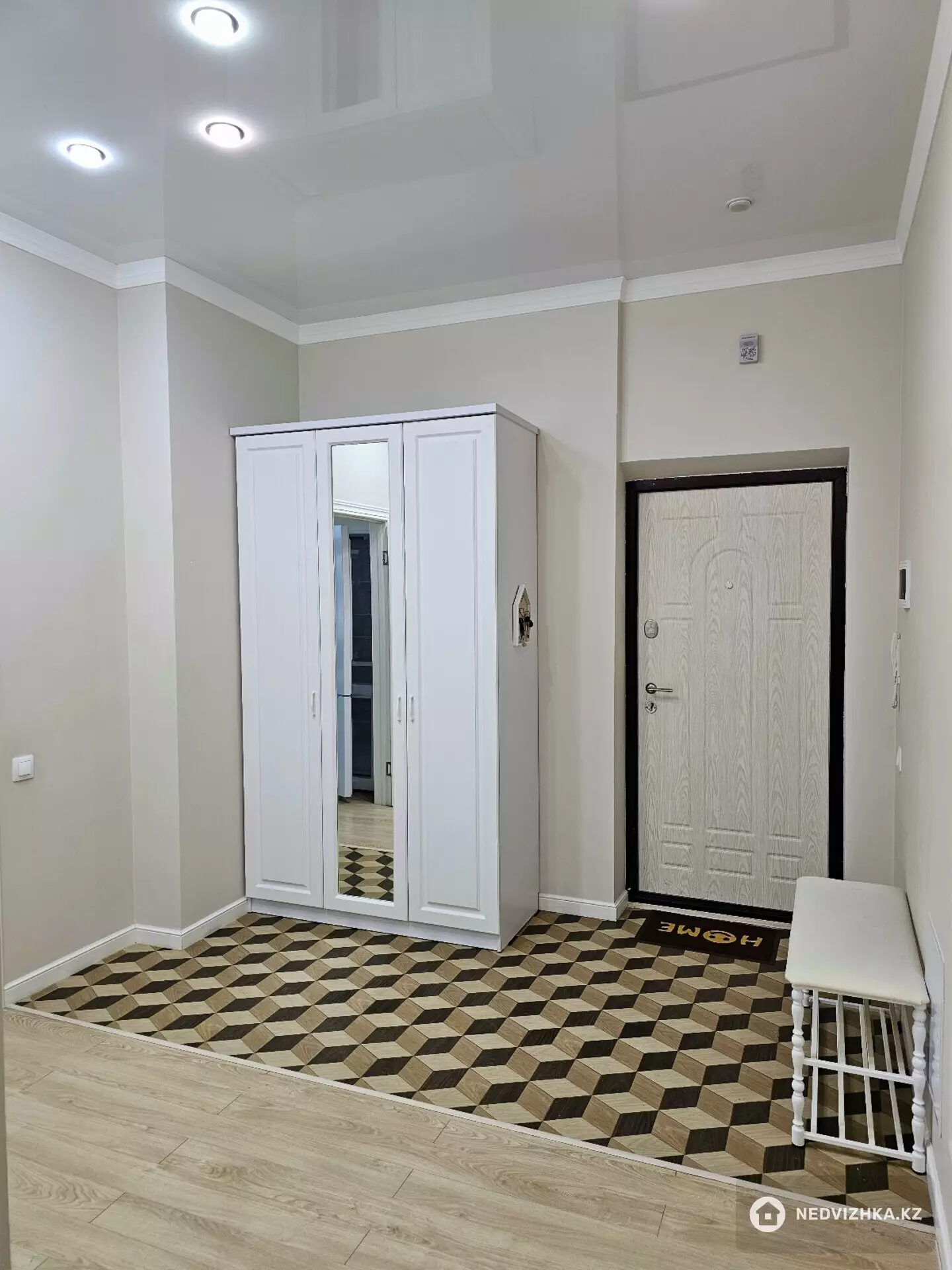 95.6 м², 3-комнатная квартира, этаж 8 из 9, 96 м², на длительный срок, изображение - 1