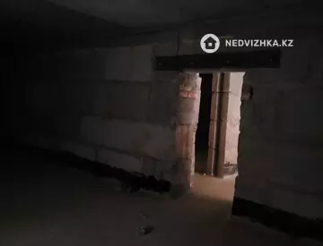 Помещение, этаж 1 из 10, 109 м²