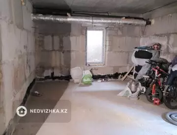 Помещение, этаж 1 из 10, 109 м²