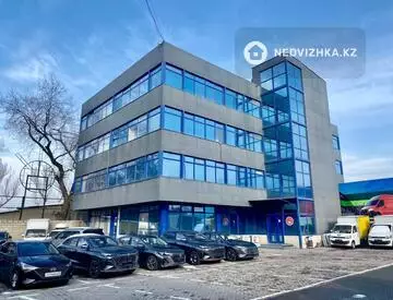 Здание, 4 этажа, 1 624 м²