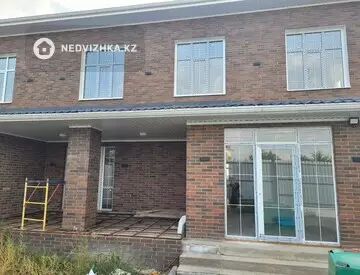 6-комнатный дуплекс, 5 соток, 300 м²