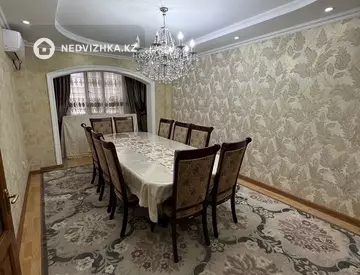 4-комнатная квартира, этаж 3 из 5, 88 м²