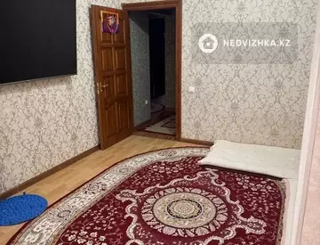 4-комнатная квартира, этаж 3 из 5, 88 м²