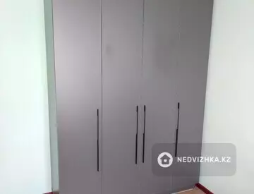 2-комнатная квартира, этаж 8 из 9, 62 м², на длительный срок