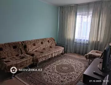 2-комнатная квартира, этаж 8 из 9, 62 м², на длительный срок