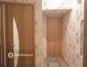 3-комнатная квартира, этаж 2 из 4, 54 м²