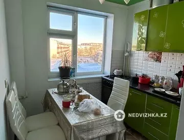 4-комнатная квартира, этаж 5 из 5, 61 м²