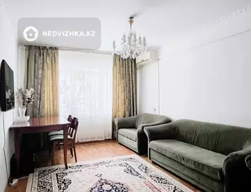4-комнатная квартира, этаж 2 из 5, 82 м²