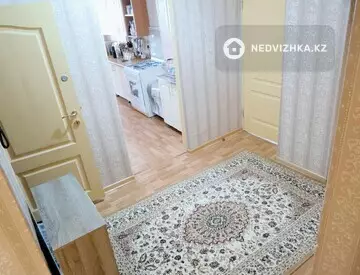 4-комнатная квартира, этаж 2 из 5, 82 м²