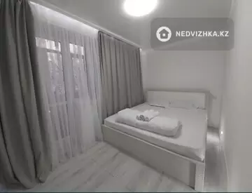 2-комнатная квартира, этаж 1 из 5, 38 м², посуточно