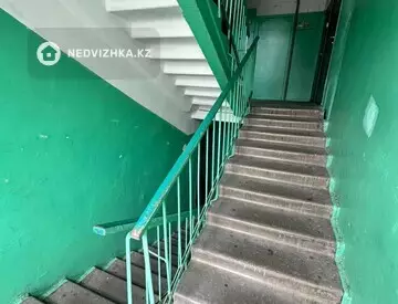 3-комнатная квартира, этаж 3 из 5, 60 м²