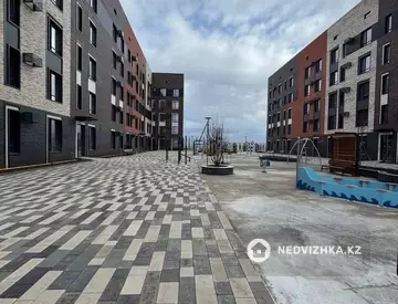 4-комнатная квартира, этаж 1 из 5, 224 м²